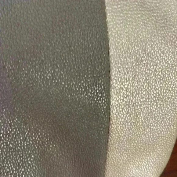 Kenneth Cole reaction gently used purse. - Picture 5 of 7